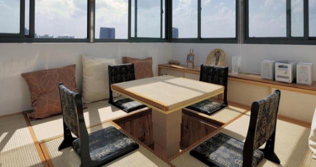 秦皇岛旧房阳台改造成阳光房，让诗意和远方就在家里
